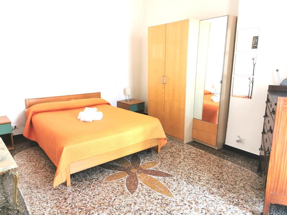 Residence La Lanterna Genova Eksteriør bilde